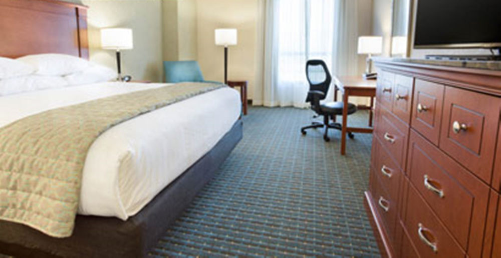 Drury Inn & Suites Charlotte Arrowood Exteriér fotografie